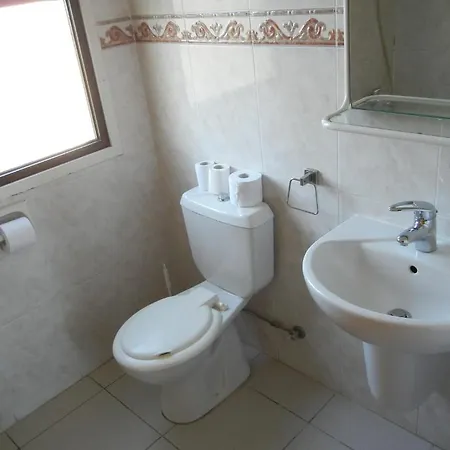 Tsialis Apartahotel Pyla